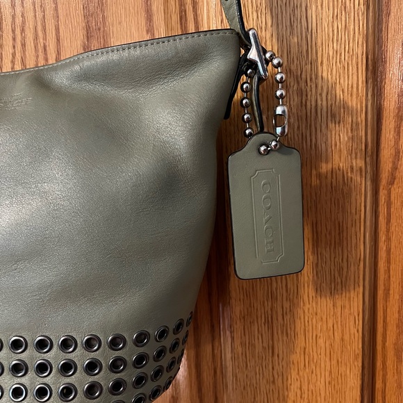 Coach Olive/sage grommet glove leather bucket bag - Picture 3 of 8